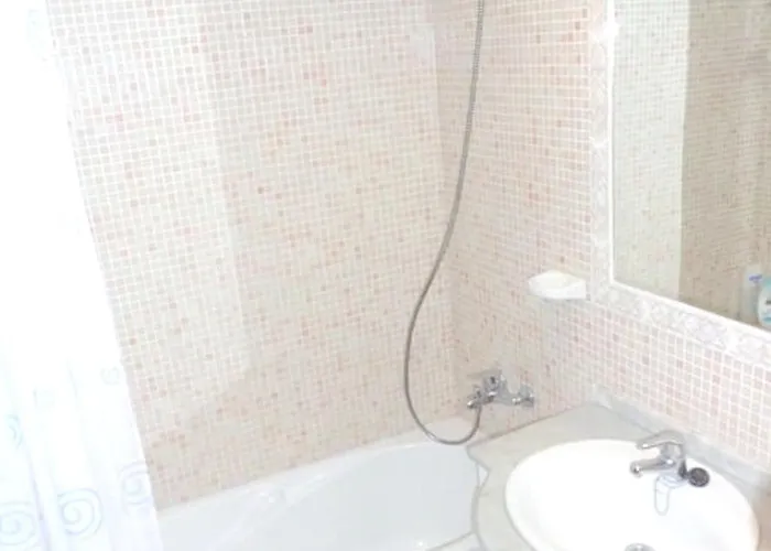 Charming In Ciutadella De Menorca, Shared Pool *